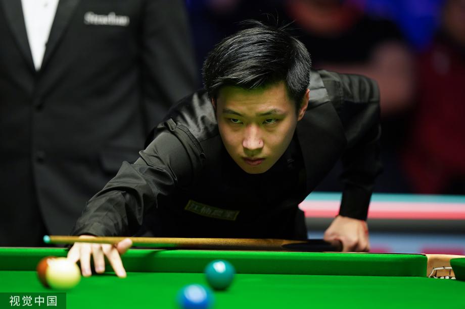 孙雯用一个 孙雯用一个