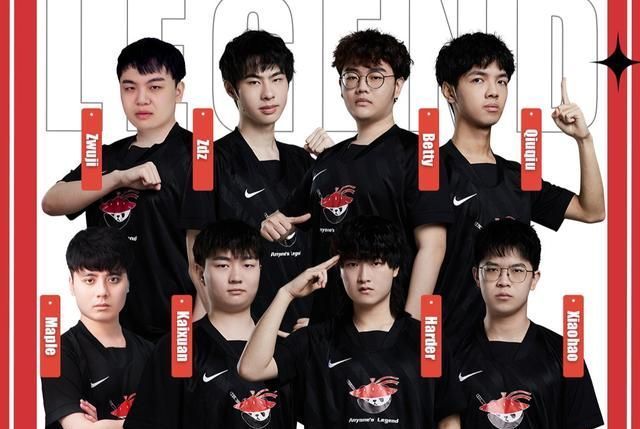 多跨文化的 多跨文化的